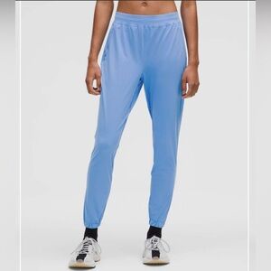 Lululemon Adapted State High-Rise Jogger *Full Length
Pool Party Size 10